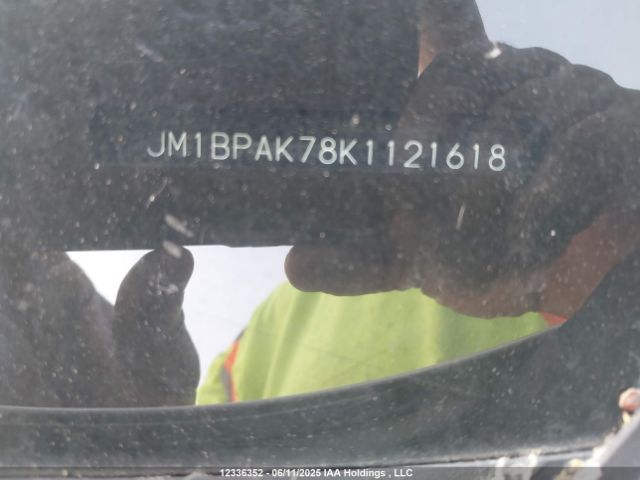 JM1BPAK78K1121618 Mazda pe