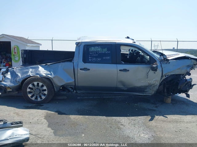2GC1YMEYXR1115001 Chevrolet l5p