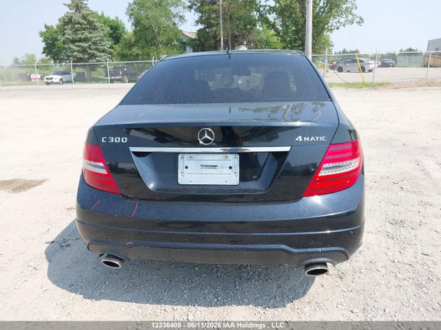 12336408 :رقم المزاد ، WDDGF8AB2DA823742 vin ، 2013 Mercedes-benz C 300 4matic مزاد بيع