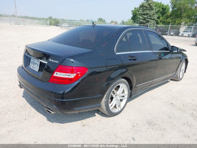 12336408 :رقم المزاد ، WDDGF8AB2DA823742 vin ، 2013 Mercedes-benz C 300 4matic مزاد بيع