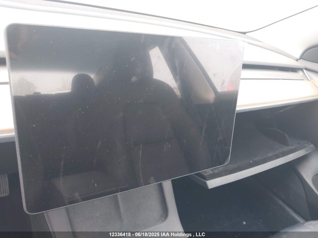 5YJ3E1EA5PF402355 Tesla MODEL 3
