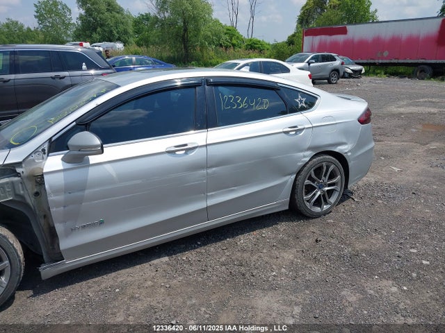 Ford Fusion 2019 3FA6P0RU7KR155570 Image 20