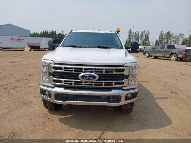 Ford F-350 Xlt 2024 1FT8W3BN7REE54225 Image 12