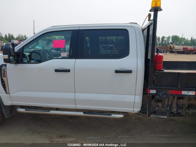 Ford F-350 Xlt 2024 1FT8W3BN7REE54225 Image 20