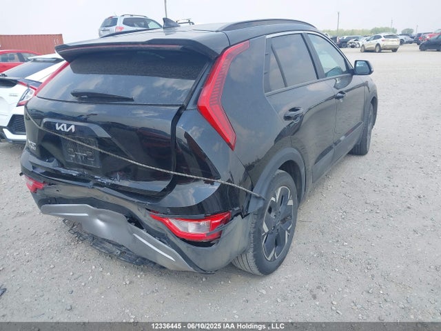 KNDCR3L12R5081253 KIA Niro