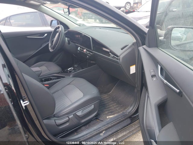 KNDCR3L12R5081253 KIA Niro