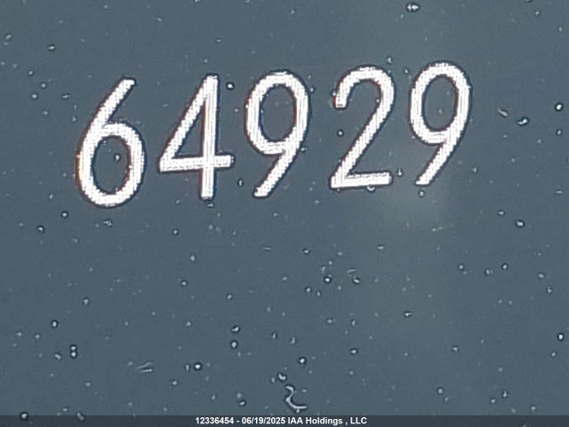 4JGFB5KB6MA483702 Mercedes-Benz m256