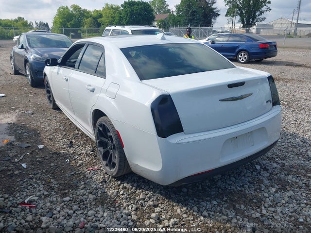 2C3CCABG3KH612037 Chrysler 2019