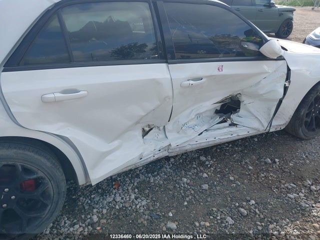 2C3CCABG3KH612037 Chrysler 2019
