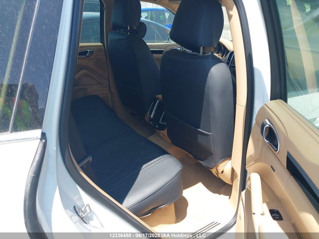 Porsche Cayenne 2014 WP1AA2A22ELA94383 Image 8
