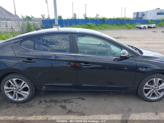 KMHD84LF6HU292643 Hyundai 2017