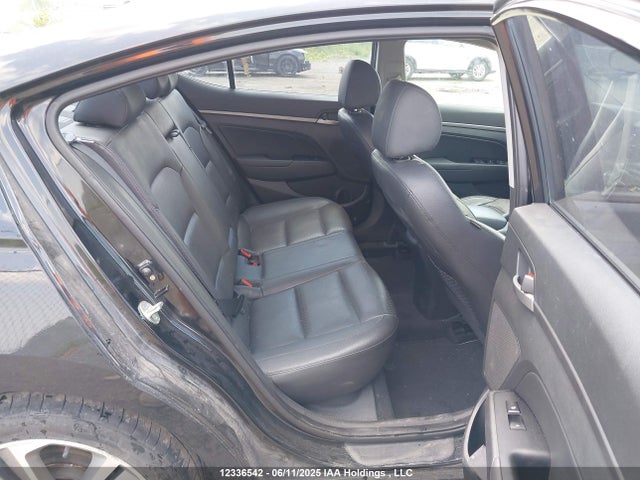 KMHD84LF6HU292643 Hyundai 2017