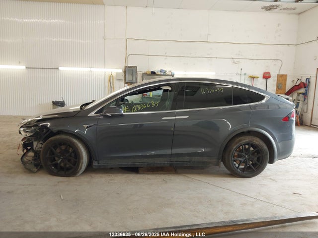 5YJXCBE25HF064608 Tesla MODEL X