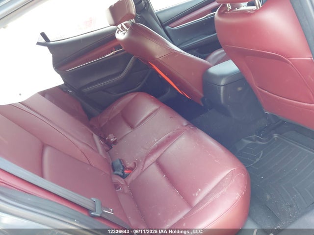 JM1BPBMY8M1313085 Mazda py turbo