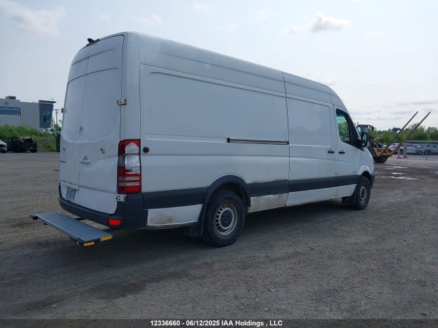 Mercedes-Benz 2016 2016 WD3BE8DD2GP211458 Image 4