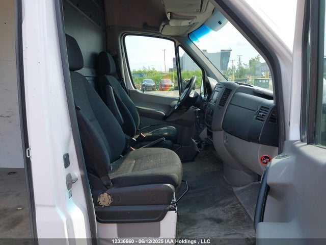 Mercedes-Benz 2016 2016 WD3BE8DD2GP211458 Image 5