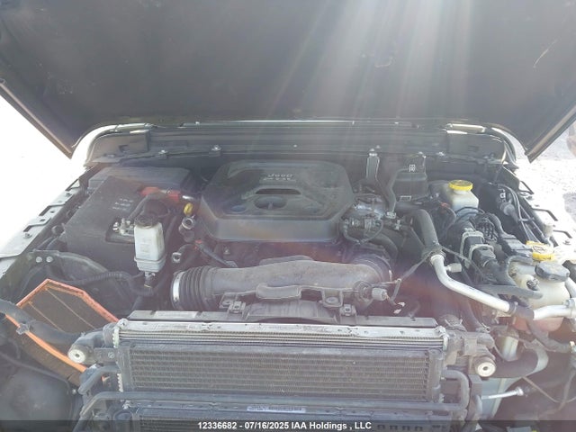 1C4HJXEN7MW527209 Jeep 2021
