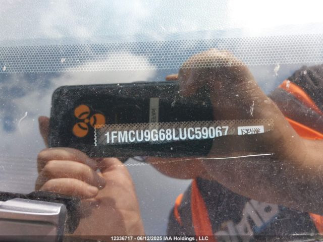 1FMCU9G68LUC59067 Ford 2020