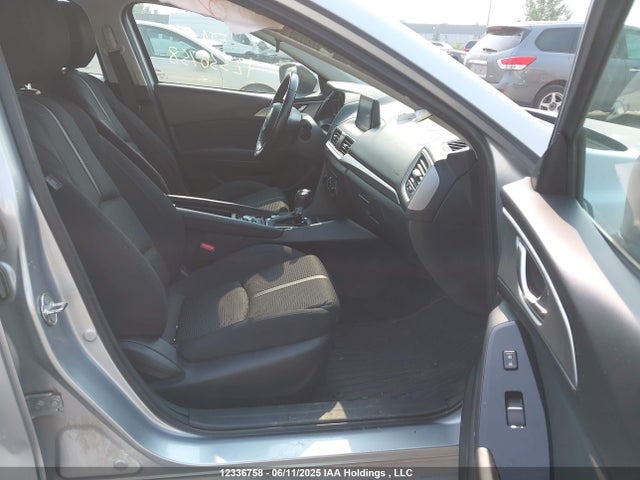 Mazda pe 2018 3MZBN1V78JM251673 Image 5