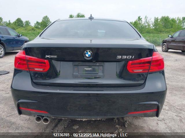 WBA8D9C56JEM31964 BMW 2018