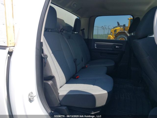 3C6RR7LT1MG614947 RAM 1500 Classic Slt