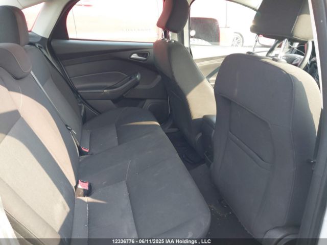 1FADP3FE1FL245792 Ford FOCUS SE