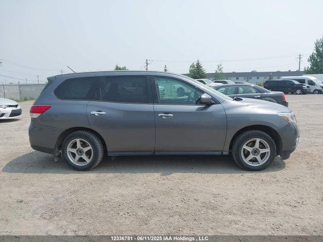 Nissan 2015 2015 5N1AR2MM2FC613257 Image 13