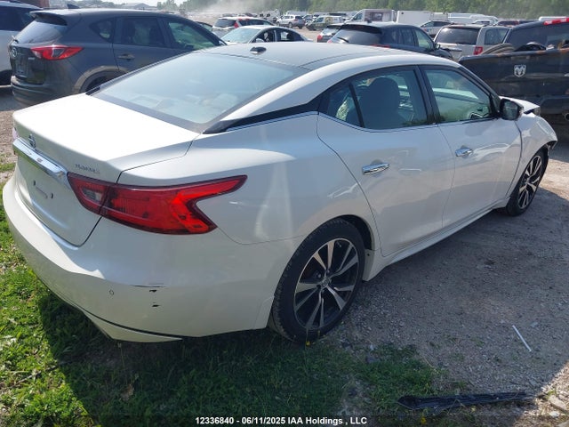 1N4AA6AP3JC382143 Nissan 2018