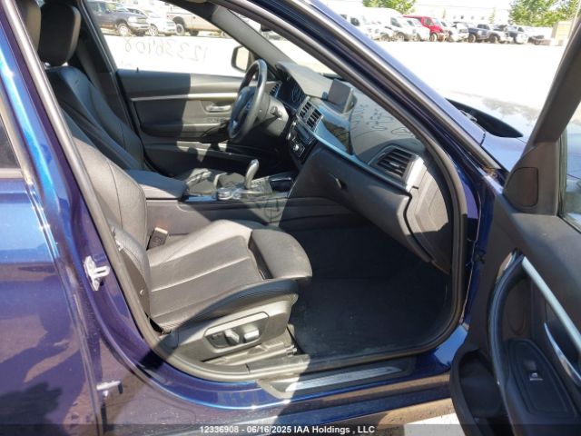 WBA8D9C5XJEM33006 BMW 330I