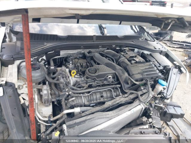 3VWGM7BU0RM100893 Volkswagen tsi