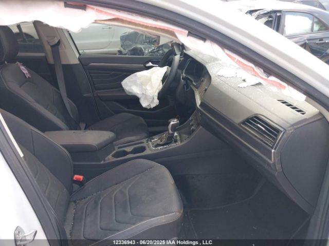 3VWGM7BU0RM100893 Volkswagen tsi