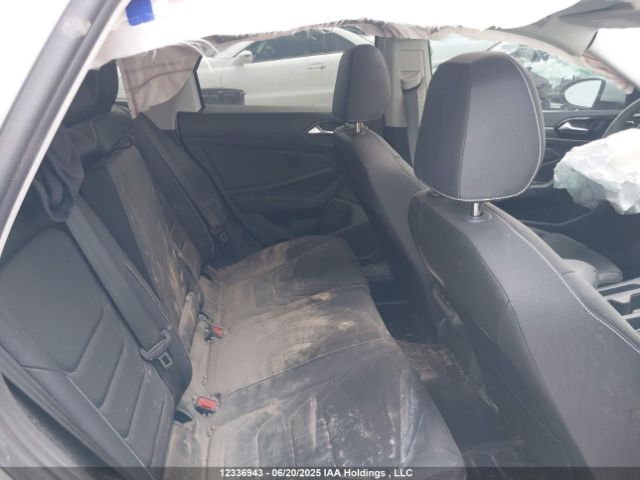 3VWGM7BU0RM100893 Volkswagen tsi