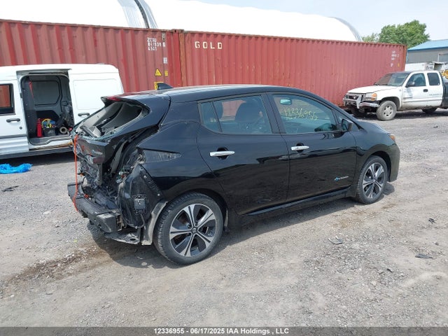 1N4BZ1CP6KC316913 Nissan 2019