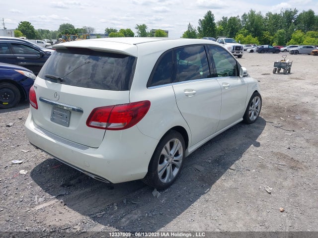 WDDMH4EB8FJ336418 Mercedes-Benz B-Class
