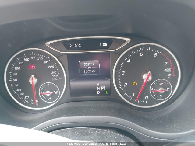 WDDMH4EB8FJ336418 Mercedes-Benz B-Class