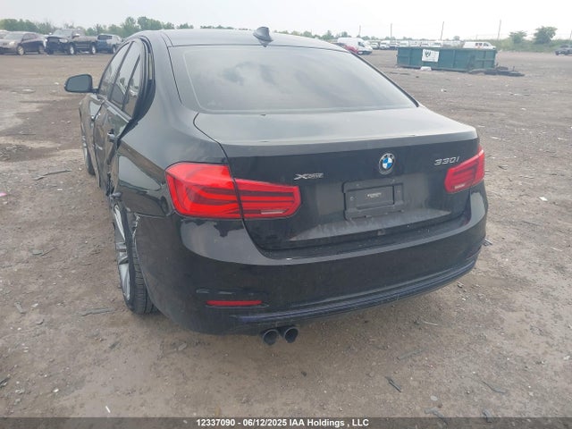 WBA8D9C51JEM34674 BMW 330I