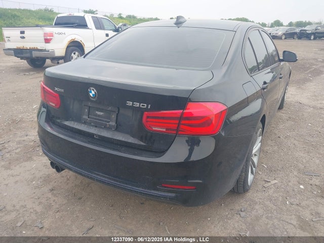WBA8D9C51JEM34674 BMW 330I