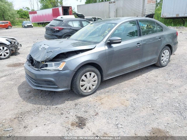 3VWD07AJ0FM402377 Volkswagen 2015