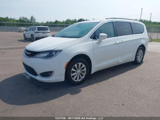 2C4RC1FGXKR698375 Chrysler 2019