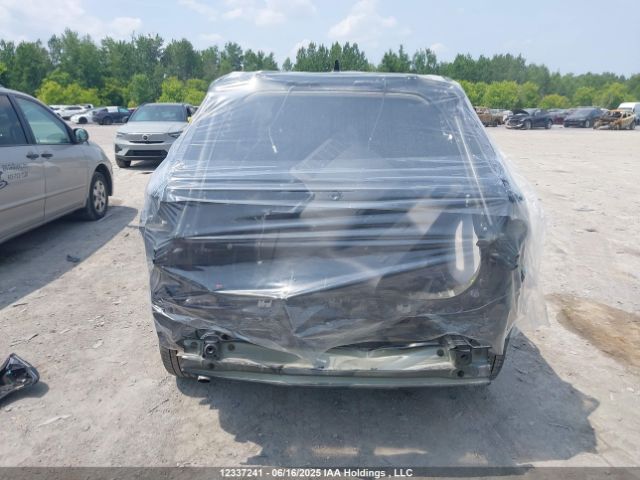 JA4J4VA85RZ613261 Mitsubishi Outlander