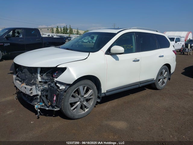 Nissan Pathfinder 2014 5N1AR2MM8EC724622 Image 2