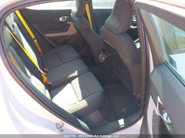 Polestar e400v6 2021 LPSED3KA0ML022773 Image 8