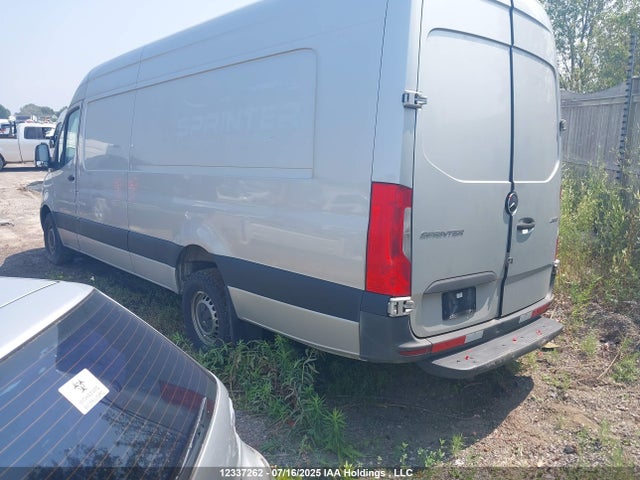 WD3BF1CD5KP117203 Mercedes-Benz om 642 with brake assist