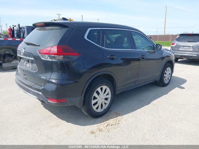 5N1AT2MV3JC737704 Nissan Rogue