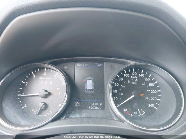 5N1AT2MV3JC737704 Nissan Rogue