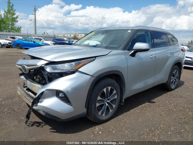 5TDGZRBH9MS535648 Toyota Highlander Xle