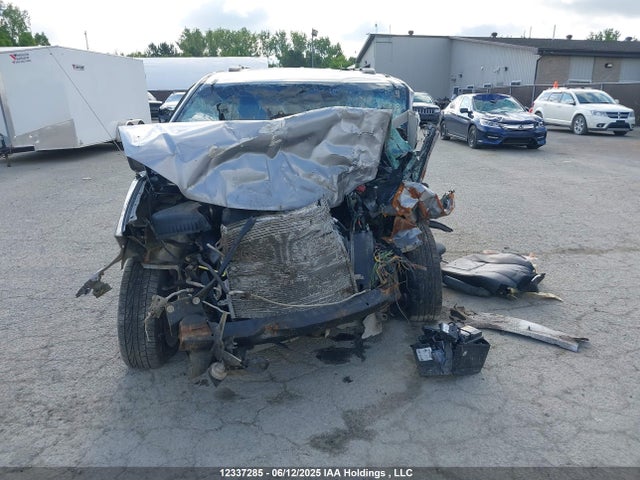 2C4RDGDG0FR729139 Dodge Grand Caravan