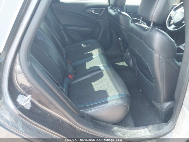 Chrysler 200 2015 1C3CCCBG7FN674274 Image 8