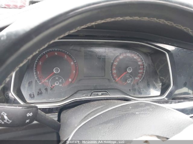 3VWE57BU1MM034660 Volkswagen tsi