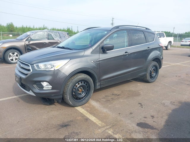 1FMCU9G93HUA42852 Ford 2017